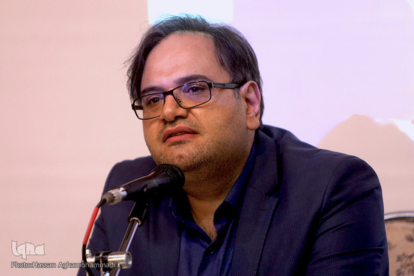 نشست تخصصی چهل سال تاتر مقاومت و چشم انداز پیش رو