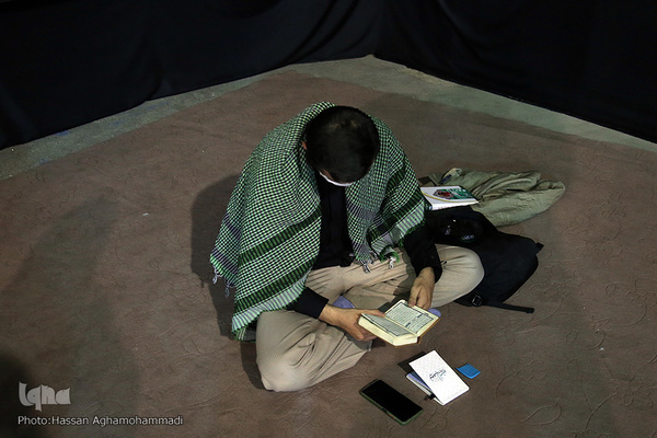 مراسم عزاداری مدارس دانشجویی قرآن و عترت در شب رحلت پیامبر گرامی اسلام(ص) و شهادت امام حسن مجتبی(ع)