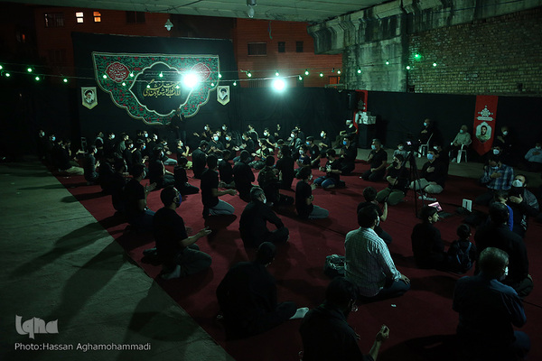 مراسم عزاداری مدارس دانشجویی قرآن و عترت در شب رحلت پیامبر گرامی اسلام(ص) و شهادت امام حسن مجتبی(ع)