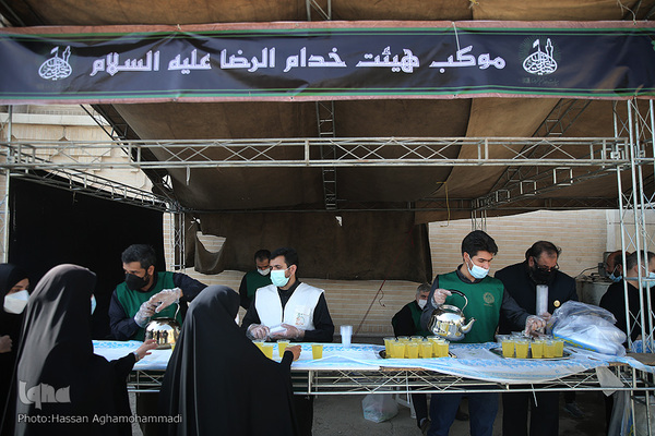 مراسم عزاداری ۱۰هزار خادم یار امام رضا(ع) در مصلی امام خمینی(ره) تهران