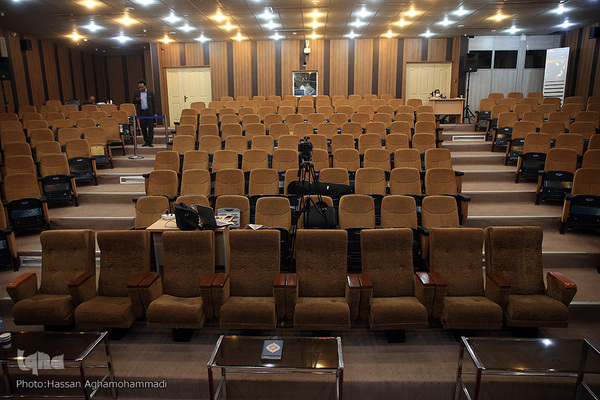 مرحله نیمه‌نهایی(ضبط تصویری) رقابتهای متسابقین استان تهران در چهل و چهارمین دوره مسابقات سراسری قرآن کریم 