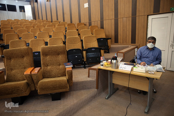 مرحله نیمه‌نهایی(ضبط تصویری) رقابتهای متسابقین استان تهران در چهل و چهارمین دوره مسابقات سراسری قرآن کریم 