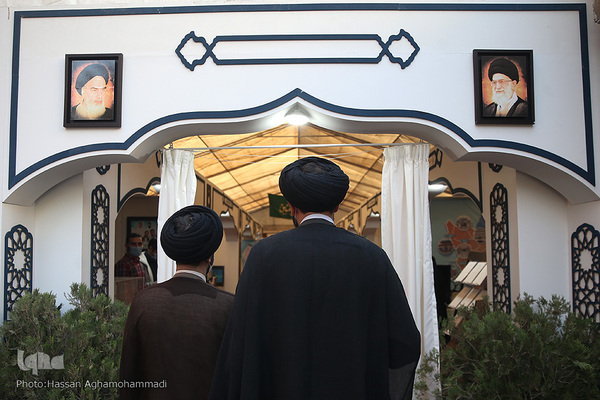 نمایشگاه دستاوردهای نهاد وقف