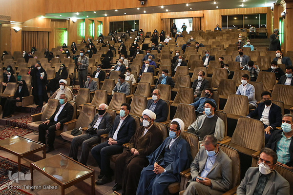 پانزدهمین آیین تجلیل از حافظان قرآن کریم