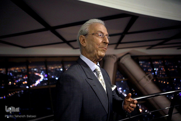 بازدید میهمانان کنفرانس وحدت اسلامی از برج میلاد