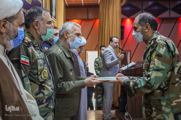 آئین اختتامیه بیست و یکمین دوره مسابقات خانواده‌ها و بانوان شاغل آجا