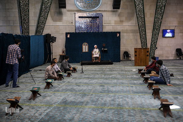 محفل انس با قرآن در دانشگاه تهران