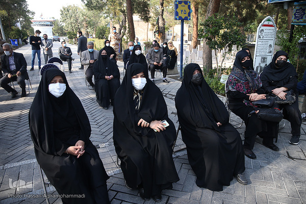 مراسم یادواره شهید فهمیده و شهدای دانش‌آموز در قطعه 24گلزار شهدای بهشت زهرا تهران