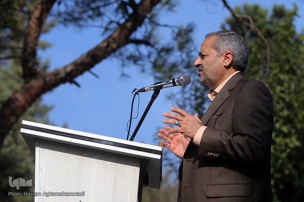 علیرضا کاظمی، سرپرست وزارت آموزش و پرورش