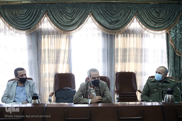 نشست شورای سیاستگذاری انتخاب کتاب سال دفاع مقدس