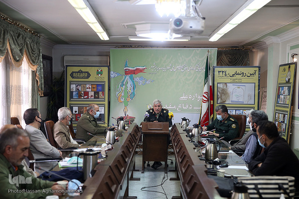 نشست شورای سیاستگذاری انتخاب کتاب سال دفاع مقدس