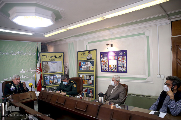 نشست شورای سیاستگذاری انتخاب کتاب سال دفاع مقدس