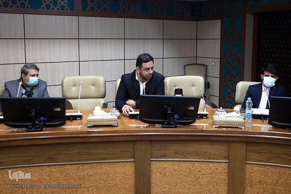 مراسم تجلیل از آیت الله محقق داماد