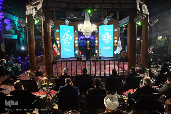 مراسم افتتاحیه «مهرواره هوای نو» در تکیه نیاوران