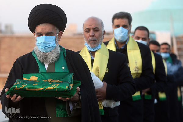 مراسم تعویض پرچم آستان منور حضرت عبدالعظیم حسنی(ع)