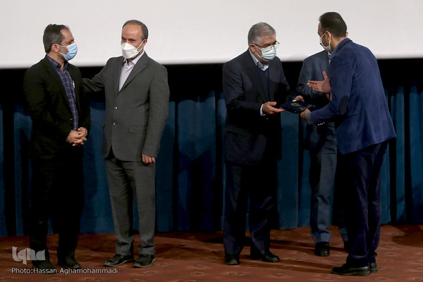 مراسم اختتامیه بیست‌وهشتمین جشنواره ملی کتاب و نوزدهمین جشنواره ملی پایان‌نامه سال دانشجویی