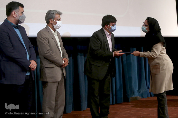 مراسم اختتامیه بیست‌وهشتمین جشنواره ملی کتاب و نوزدهمین جشنواره ملی پایان‌نامه سال دانشجویی