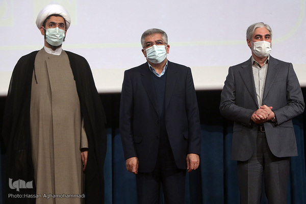 مراسم اختتامیه بیست‌وهشتمین جشنواره ملی کتاب و نوزدهمین جشنواره ملی پایان‌نامه سال دانشجویی