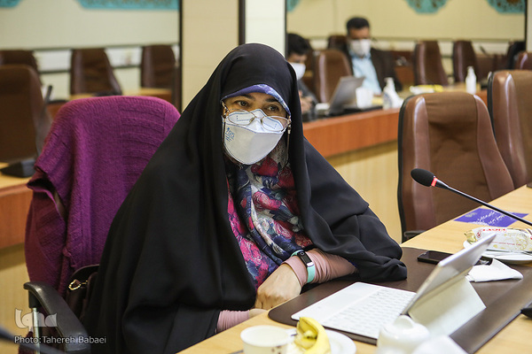 شادی نفیسی، عضو هیئت علمی دانشگاه تهران، نقش دانش‌آموختگان قرآن و حدیث در ترویج سبک زندگی قرآنی در جامعه