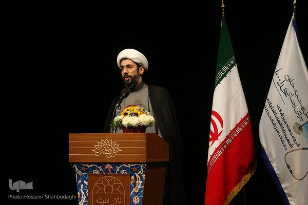 حجت‌الاسلام رستمی، رئیس نهاد رهبری در دانشگاه‌های کشور