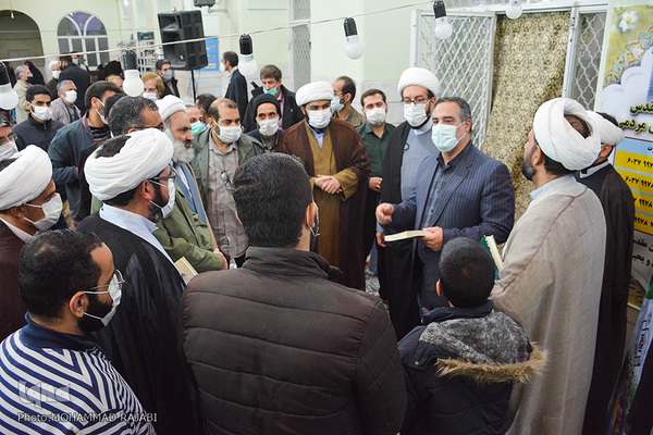 محفل انس با قرآن در امامزادگان فضل و یحیی(ع) محلات