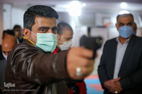 عیادت «جواد فروغی» از مددجویان آسایشگاه شهید بهشتی مشهد مقدس