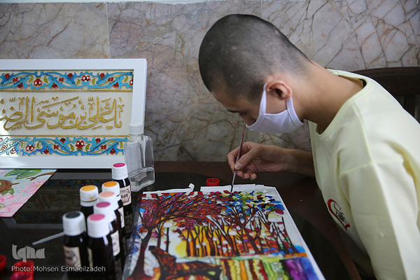 عیادت «جواد فروغی» از مددجویان آسایشگاه شهید بهشتی مشهد مقدس