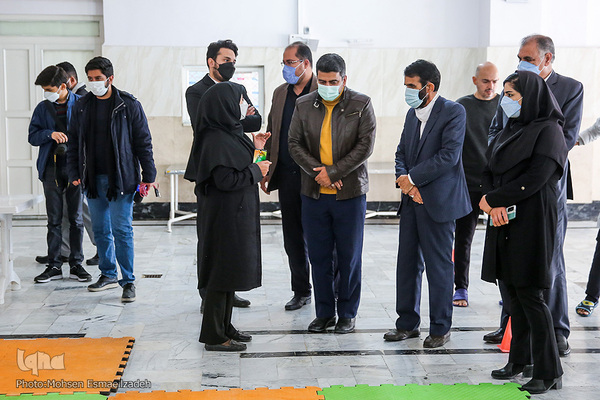 عیادت «جواد فروغی» از مددجویان آسایشگاه شهید بهشتی مشهد مقدس