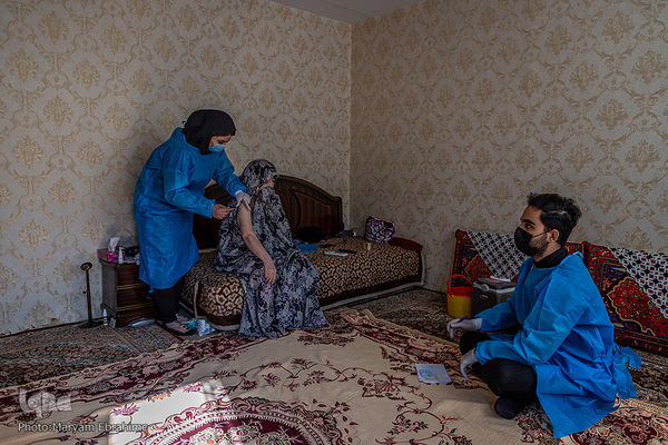 واکسیناسیون خانه به خانه در تبریز‎‎