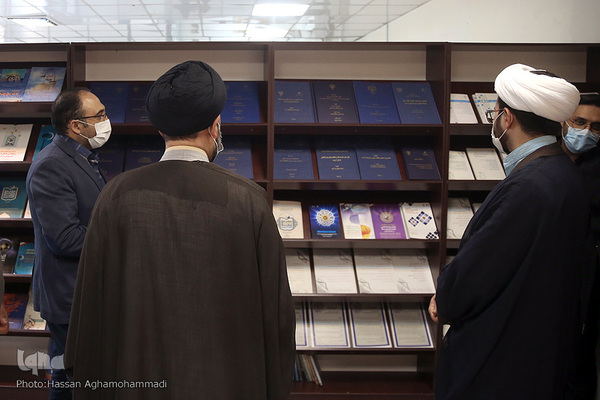 بازید حجت‌الاسلام والمسلمین سیدمحمد آقامیری، رئیس کمیته عمران شورای اسلامی شهر تهران از ایکنا