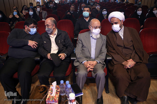 مراسم رونمایی از سیزده عنوان کتاب از تازه‌های نشر بنیاد فرهنگی روایت فتح با عنوان «فرزندان خمینی(ره)»