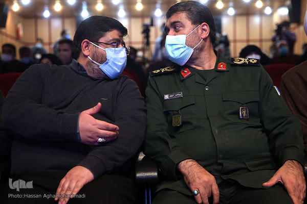 مراسم رونمایی از سیزده عنوان کتاب از تازه‌های نشر بنیاد فرهنگی روایت فتح با عنوان «فرزندان خمینی(ره)»