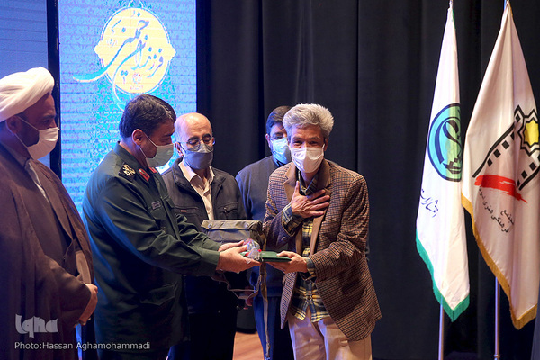 مراسم رونمایی از سیزده عنوان کتاب از تازه‌های نشر بنیاد فرهنگی روایت فتح با عنوان «فرزندان خمینی(ره)»