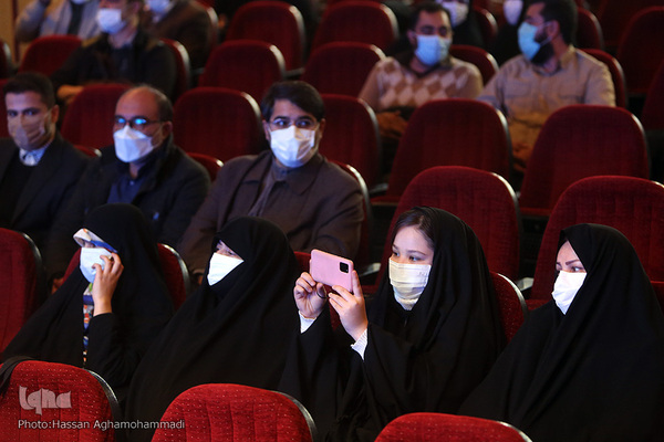 مراسم رونمایی از سیزده عنوان کتاب از تازه‌های نشر بنیاد فرهنگی روایت فتح با عنوان «فرزندان خمینی(ره)»