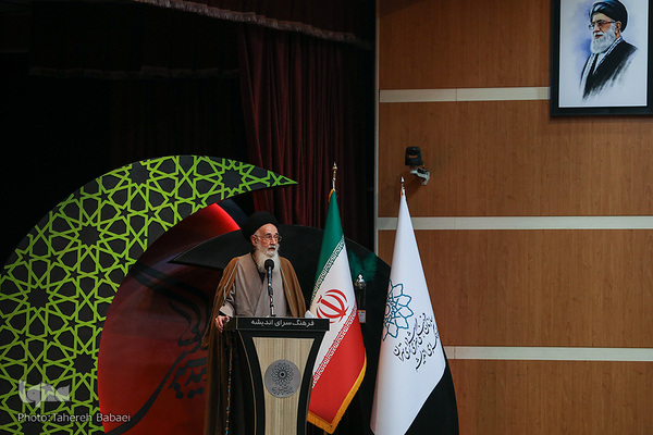 آیین اختتامیه پانزدهمین آیین تجلیل از «نوگلان حسینی»