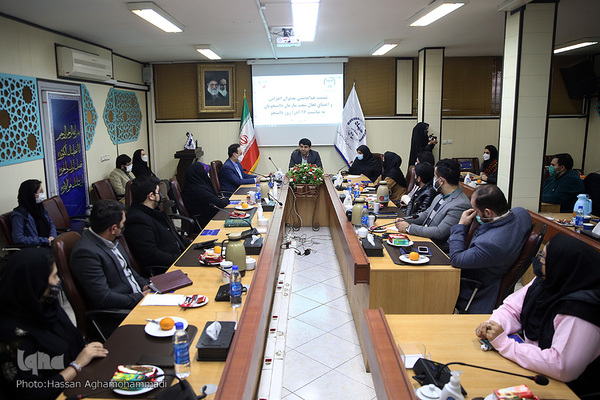 نشست هم اندیشی مدیران اجرایی و اعضای فعال سازمان دانشجویان جهاد دانشگاهی با عیسی علیزاده، معاون فرهنگی جهاد دانشگاهی