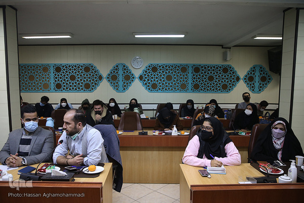 نشست هم اندیشی مدیران اجرایی و اعضای فعال سازمان دانشجویان جهاد دانشگاهی با عیسی علیزاده، معاون فرهنگی جهاد دانشگاهی