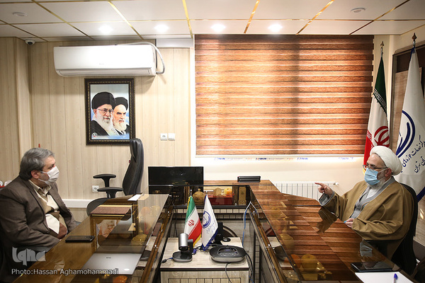 مراسم امضای تفاهم نامه همکاری های مشترک میان مرکز مدیریت خدمات حوزه های علمیه استان تهران و جهاد دانشگاهی