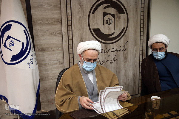 مراسم امضای تفاهم نامه همکاری های مشترک میان مرکز مدیریت خدمات حوزه های علمیه استان تهران و جهاد دانشگاهی