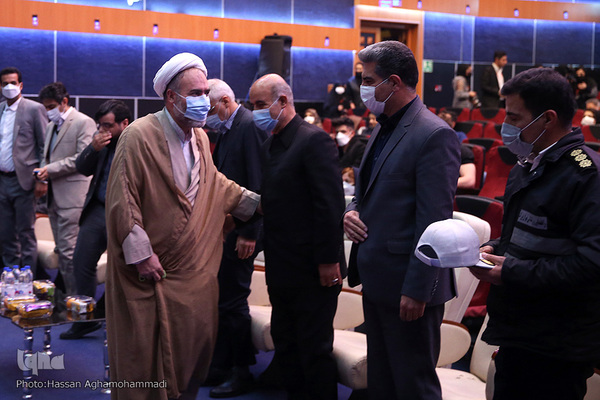 جشن گرامیداشت روز دانشجو و رونمایی از تندیس یادبود شهدای نخبه و دانشجوی دارالشهدای منطقه 17شهرداری تهران