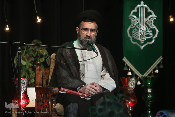 حجت‌الاسلام والمسلمین سید حسین حسینی قمی، از سخنرانان مذهبی