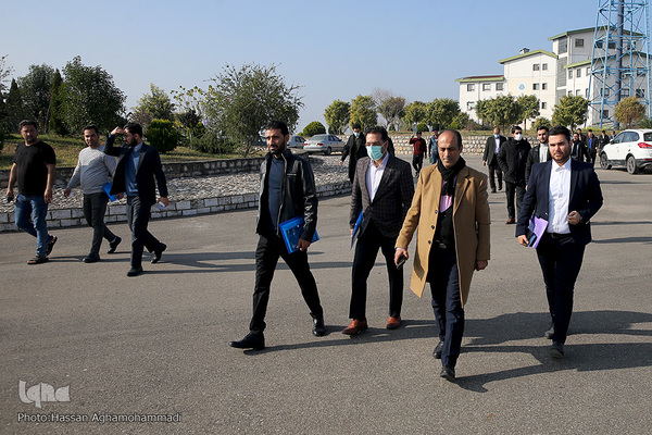 نشست توجیهی و قرعه کشی متسابقین شانزدهمین جشنواره ملی و بین المللی تلاوت‌های مجلسی