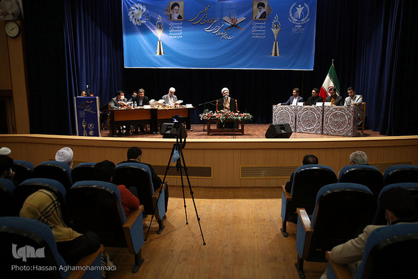 اولین روز از شانزدهمین جشنواره ملی و بین‌المللی تلاوت‌های مجلسی در ساری