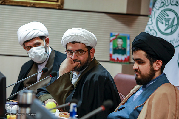 جلسه قرارگاه خادمان قرآن