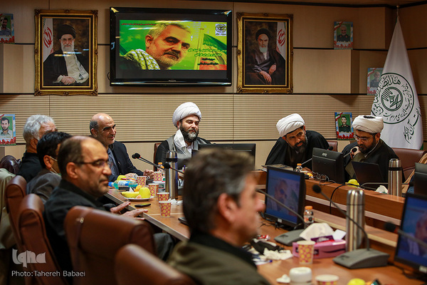 جلسه قرارگاه خادمان قرآن