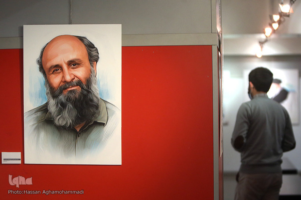 مراسم افتتاحیه نمایشگاه «ضیافتِ خط، رنگ، نقش» شامل ۴۲اثر از مجموعه نقاشی های دیجیتال علیرضا ذاکری، نقاش و کارتونیست