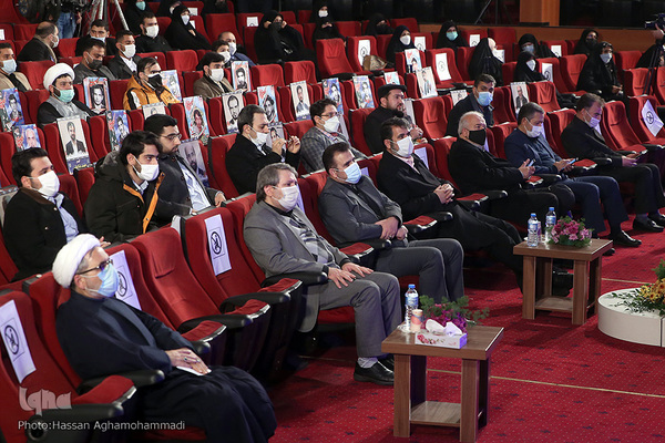 اولین شب مرحله نهایی چهل و چهارمین دوره مسابقات سراسری قرآن کریم