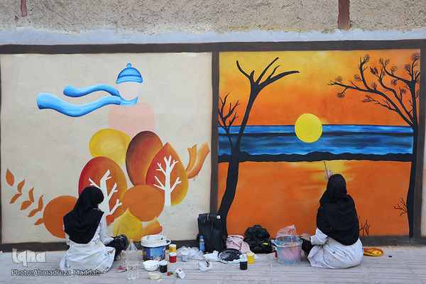  جشنواره نقاشی دیواری «آوای پاییز» در شیراز به مناسبت روز دانش‌آموز 