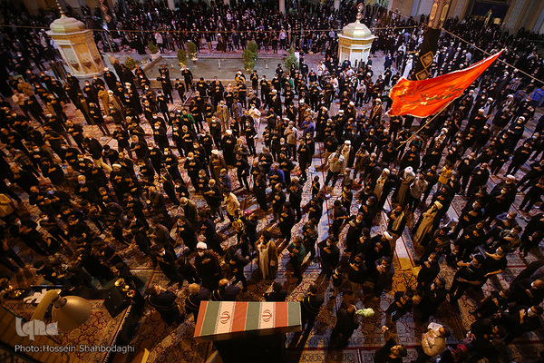 مراسم عزاداری شب رحلت پیامبر اسلام(ص) و شهادت امام حسن مجتبی(ع) در حرم مطهر حضرت معومه(س) 