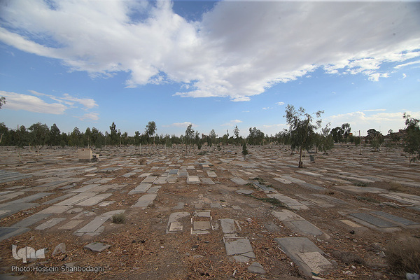 ناآرامی آرامستان وادی‌السلام قم